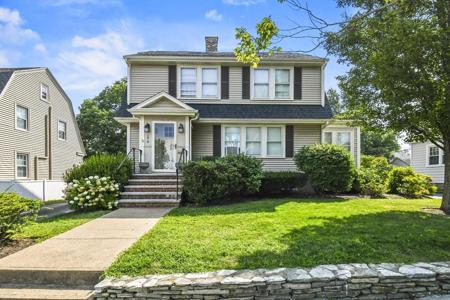 1316 Quincy Shore Drive