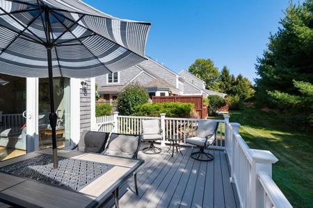 8 Hutchens Mews