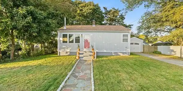 28 Springer Ave