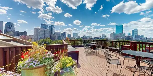 37 Beacon St