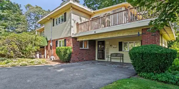 37 Peach Highlands
