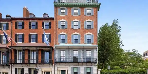 25 Beacon Street
