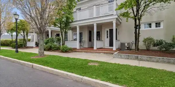 224 Marina Dr