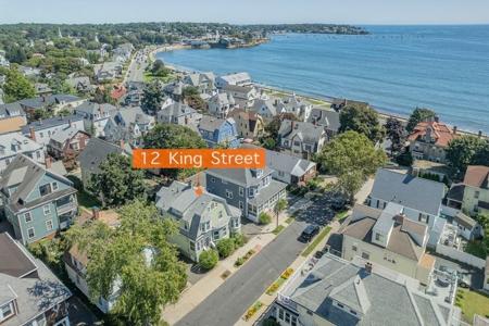 12 King St