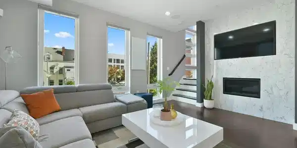 117 Bolton St
