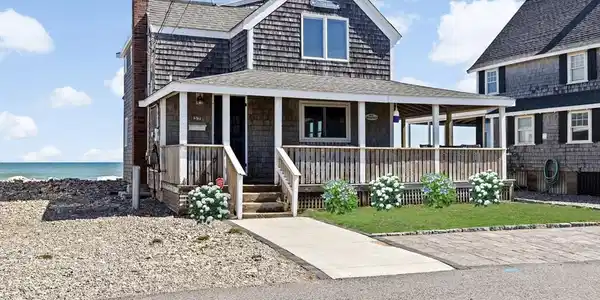 37 Rebecca Rd