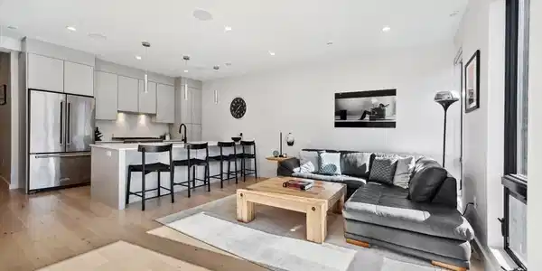 340 West 2nd St