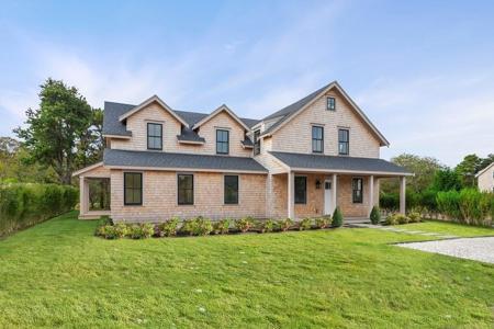 5 Fawn Ln