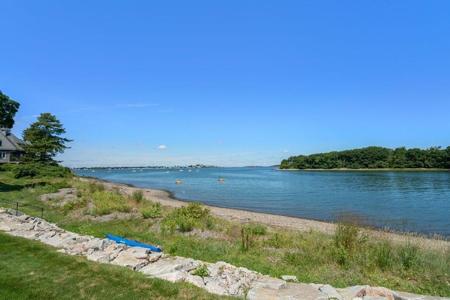 300 River
