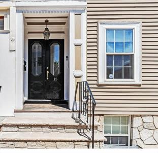 15 Vinton St