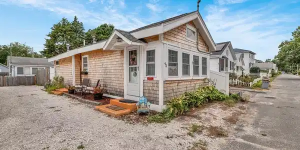 45 Pleasant Street