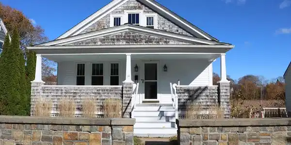 14 Abbott Rd