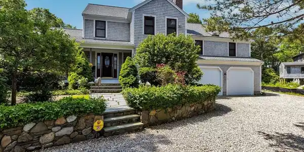 68 Whippoorwill Cir