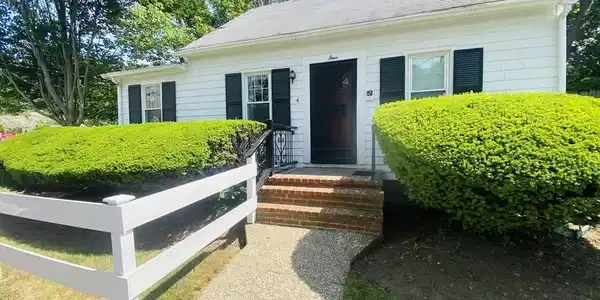 4 Gerry St
