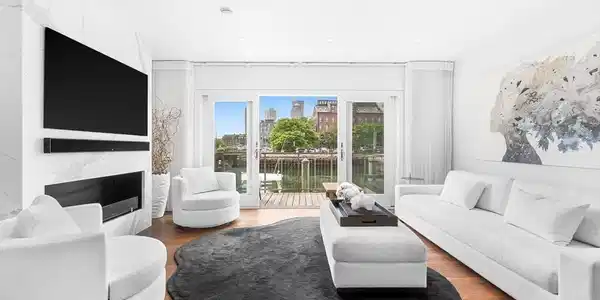15 Union Wharf