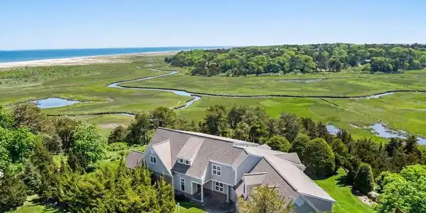 12 Windswept Lane