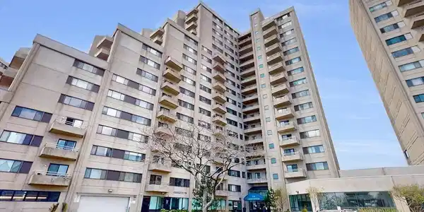 376 Ocean Ave