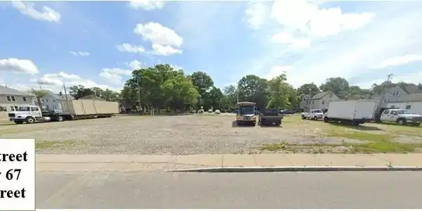 0 Main St