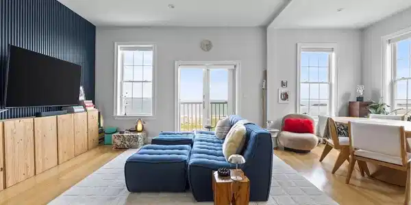 148 Winthrop Shore Dr
