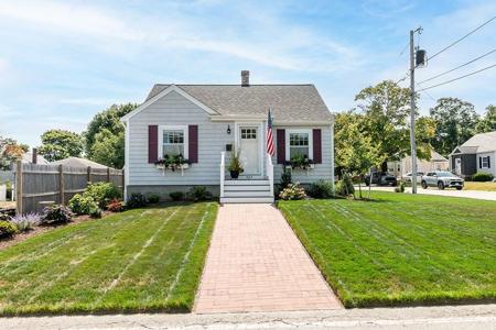 567 Buffinton Street