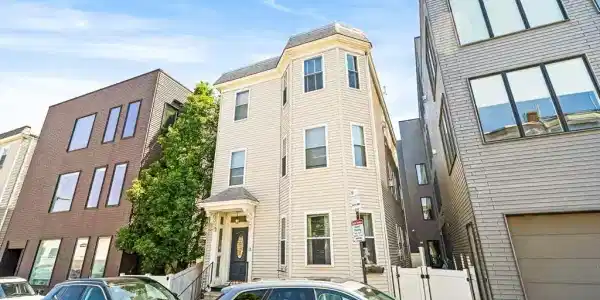 12 I St