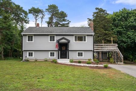 17 Minuteman Lane