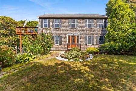 190 Blueberry Pond Dr,