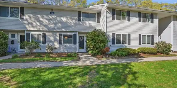 13 Beals Cove Rd