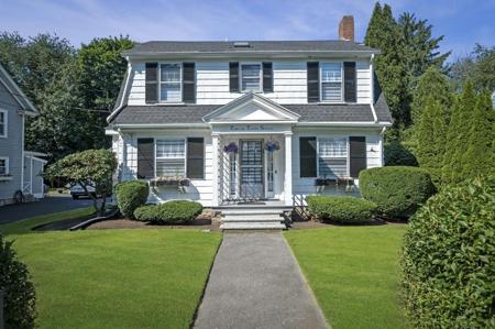 12 Tufts Street
