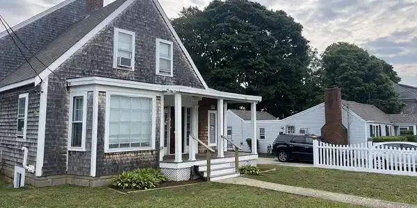 98 High School Rd