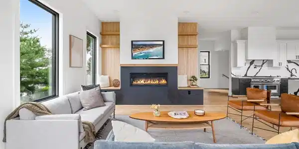 15 Whitehead Ave