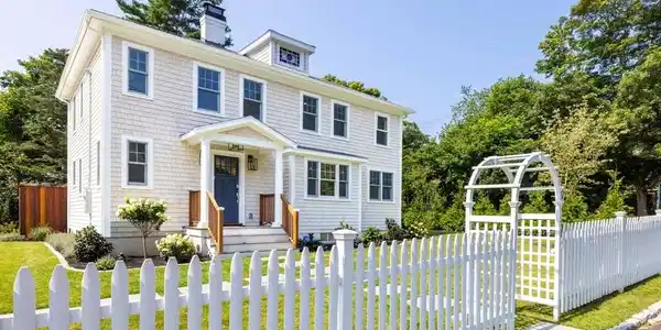 5 Pine Tree Lane