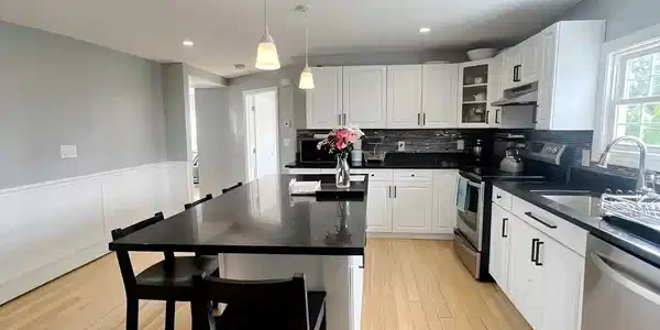 48 Crystal Cove Ave.