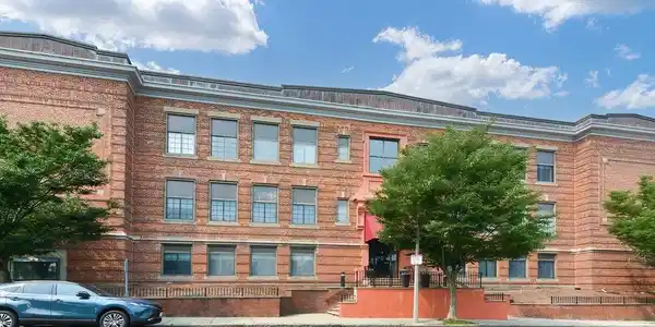 1 Prescott St