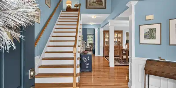 36 Champlain Circle