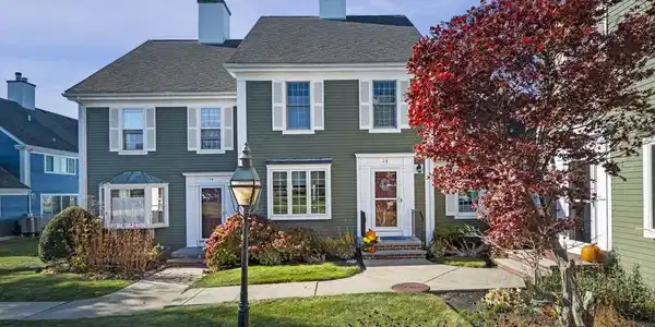 15 Settlers Way