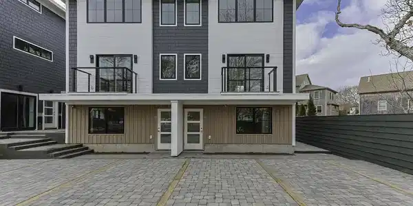 50 Nelson Ave