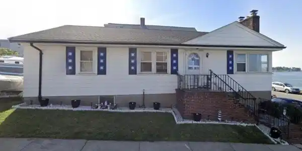 20 Nancia St
