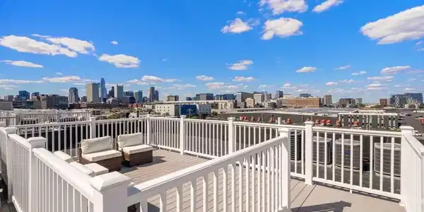 360 W 2nd St