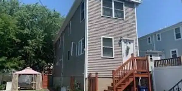 15R Argyle St.