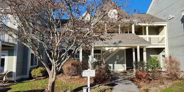 100 Fletcher Lane
