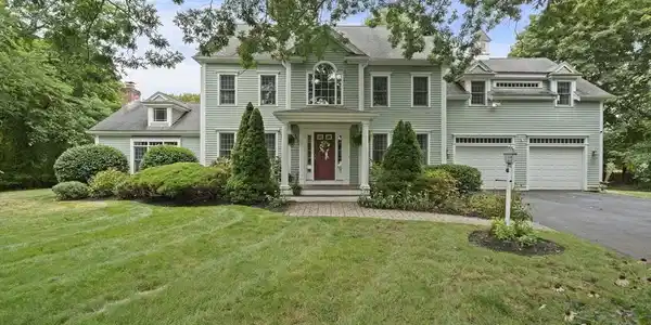 46 James Way