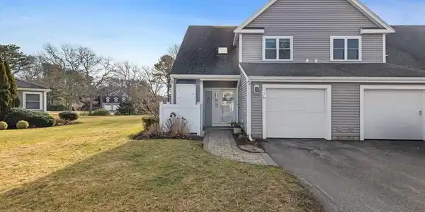 26 Southcliff Drive