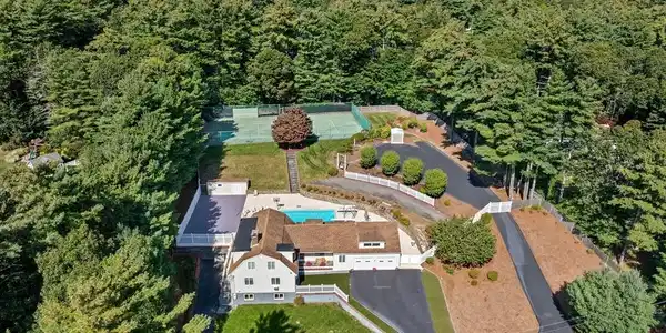 18 James Rd