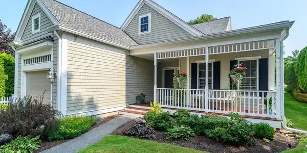 14 Sea Knoll Ct