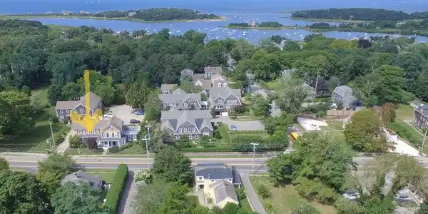 606 W Falmouth Hwy