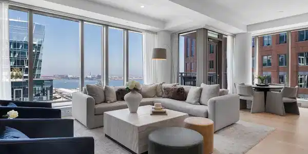 135 Seaport Blvd