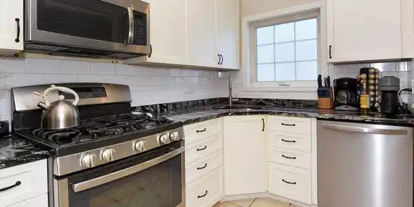 111 W 8th Street