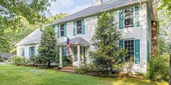 43 Owl Pond Rd
