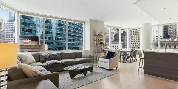 1 Franklin St